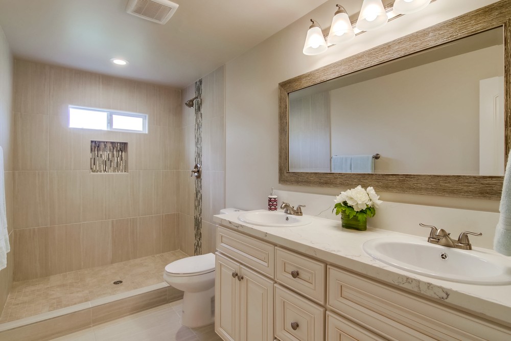Virtual tour photo 34 of 56 for 5056 Dawne St