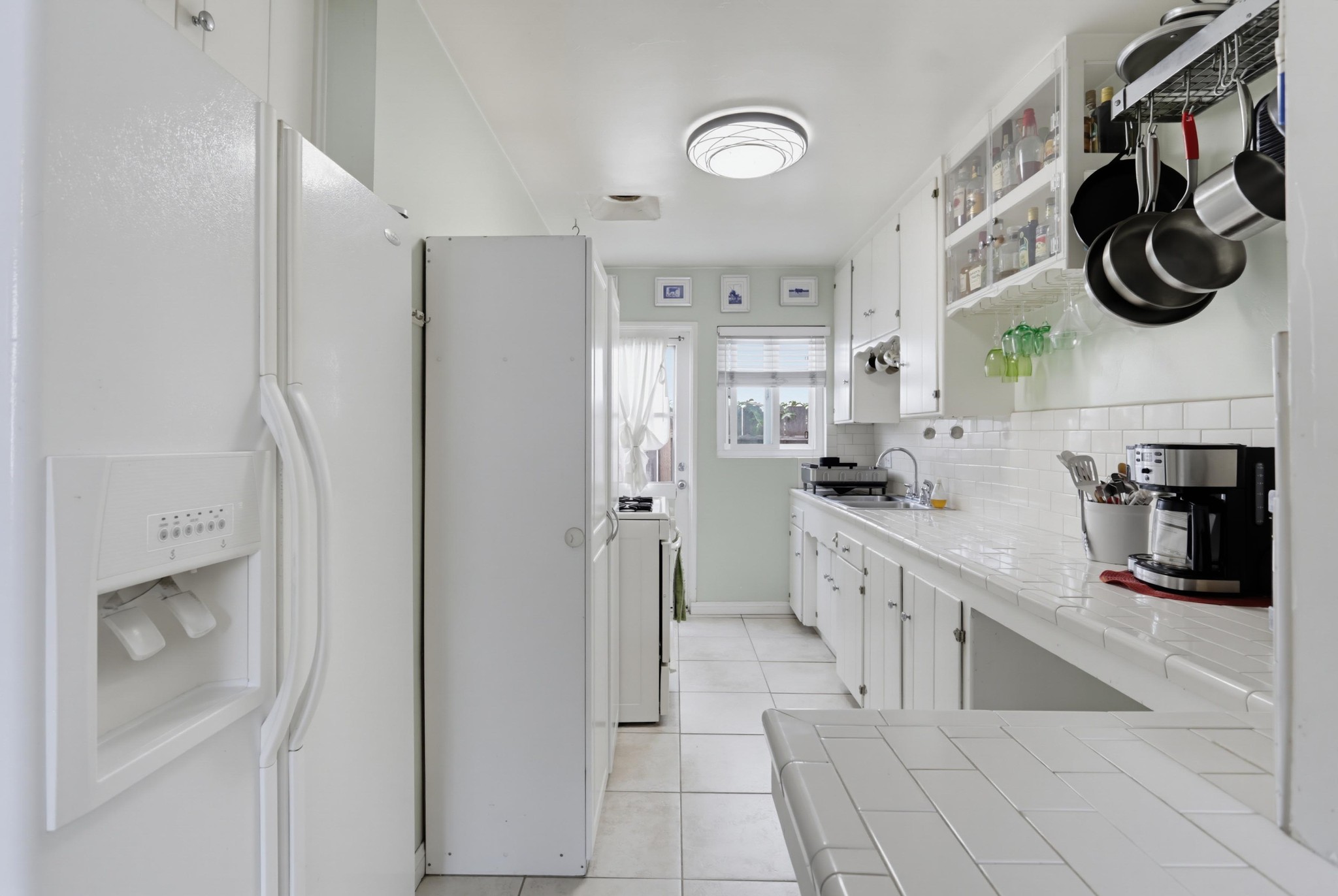 Virtual tour photo 8 of 16 for 5056 Muir Ave