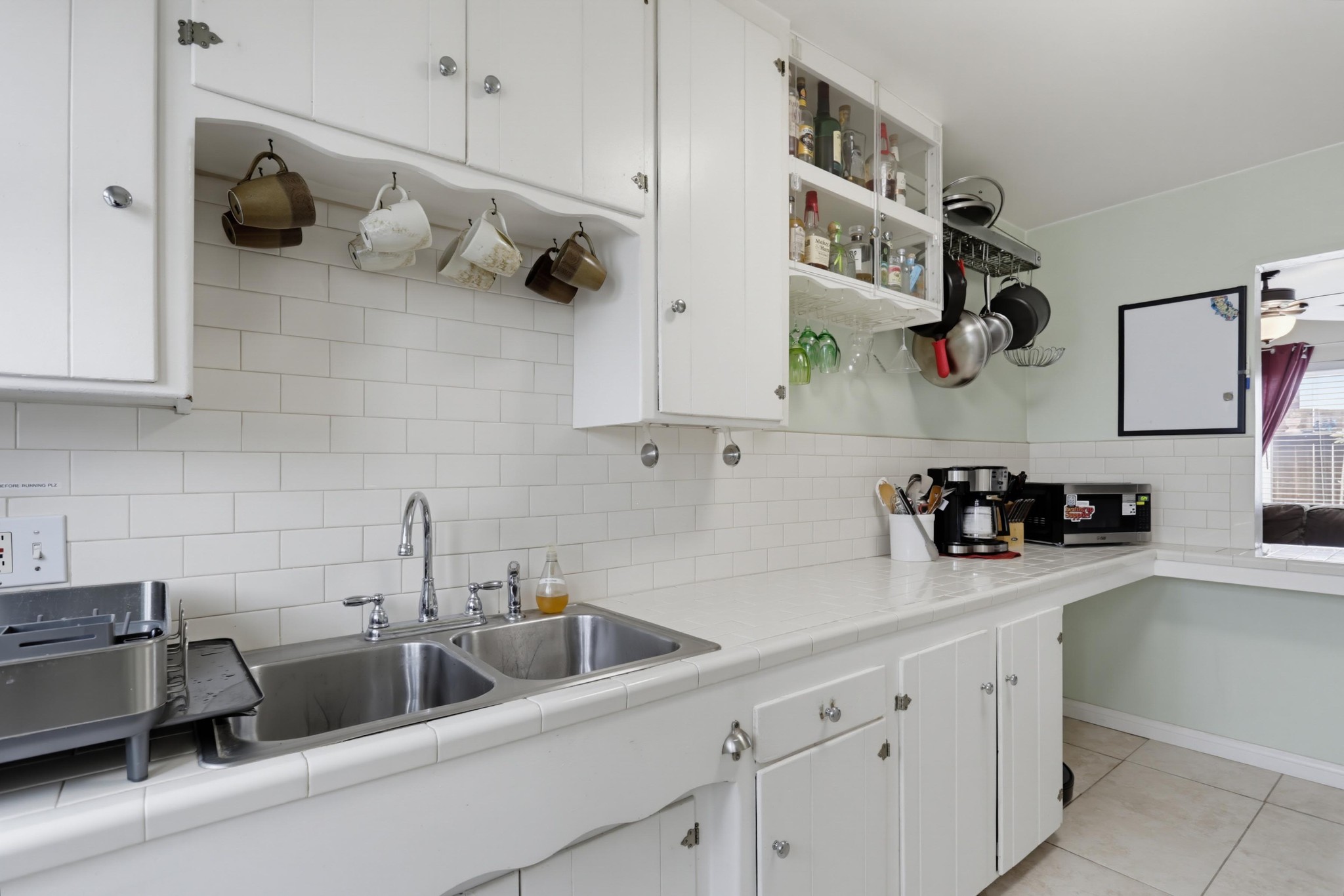 Virtual tour photo 10 of 16 for 5056 Muir Ave