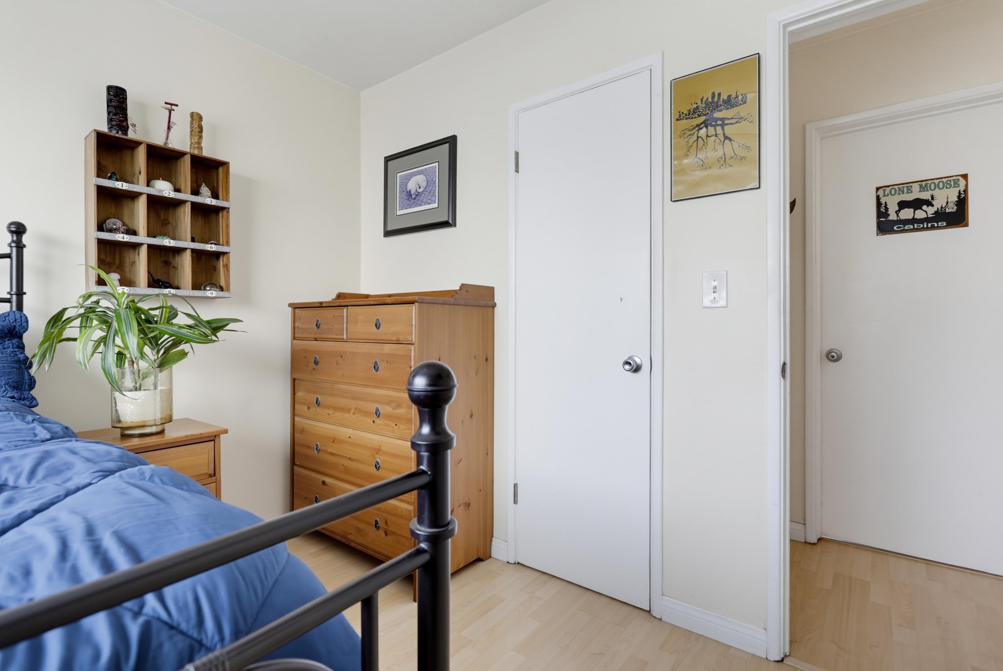 Virtual tour photo 14 of 16 for 5056 Muir Ave