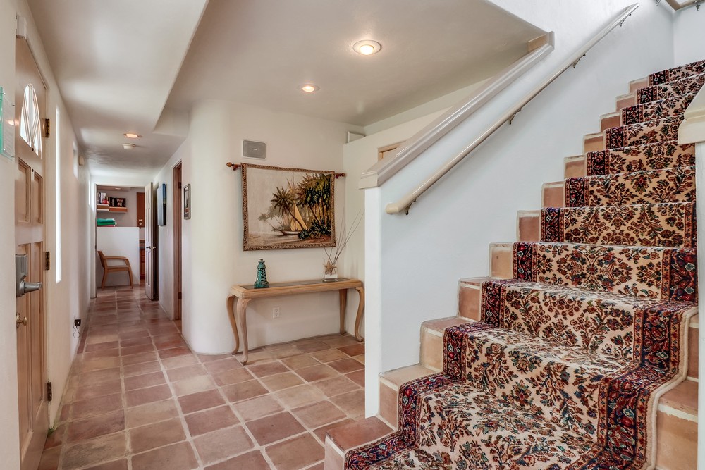 Virtual tour photo 5 of 40 for 5058 Saratoga Ave