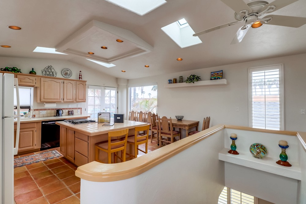 Virtual tour photo 10 of 40 for 5058 Saratoga Ave
