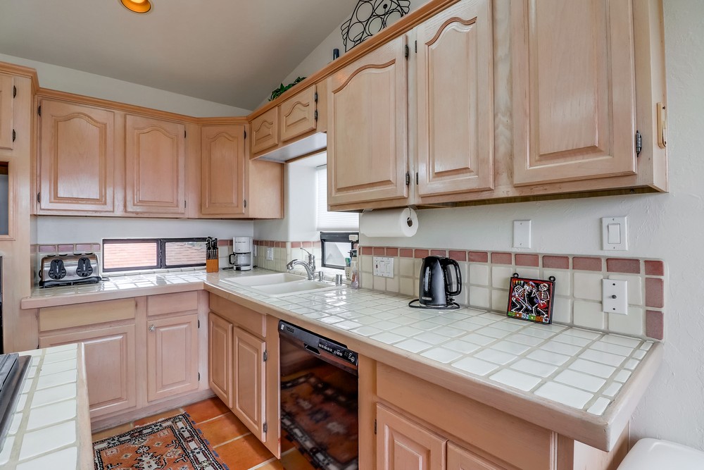 Virtual tour photo 15 of 40 for 5058 Saratoga Ave