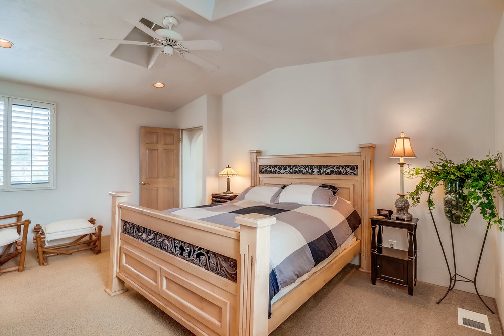 Virtual tour photo 26 of 40 for 5058 Saratoga Ave