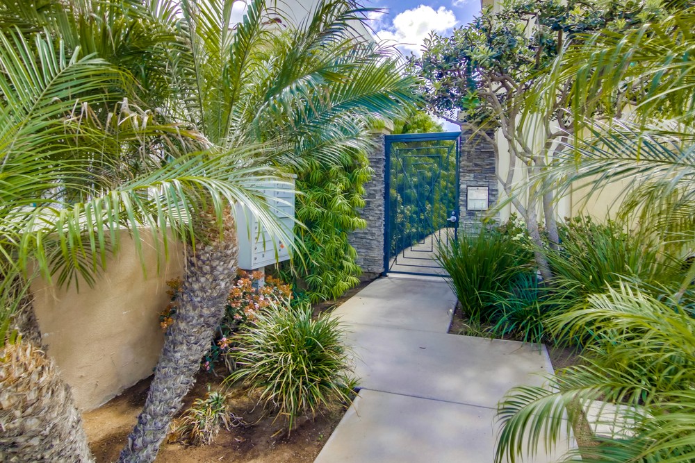 Virtual tour photo 5 of 42 for 5059 Niagara Ave #9