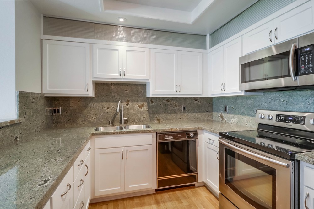 Virtual tour photo 16 of 36 for 506 Third Ave