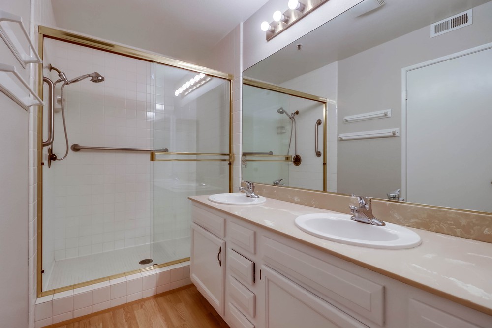 Virtual tour photo 23 of 36 for 506 Third Ave