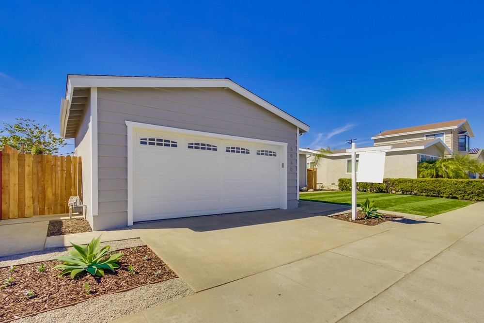 Virtual tour photo 4 of 30 for 5060 Cole Street