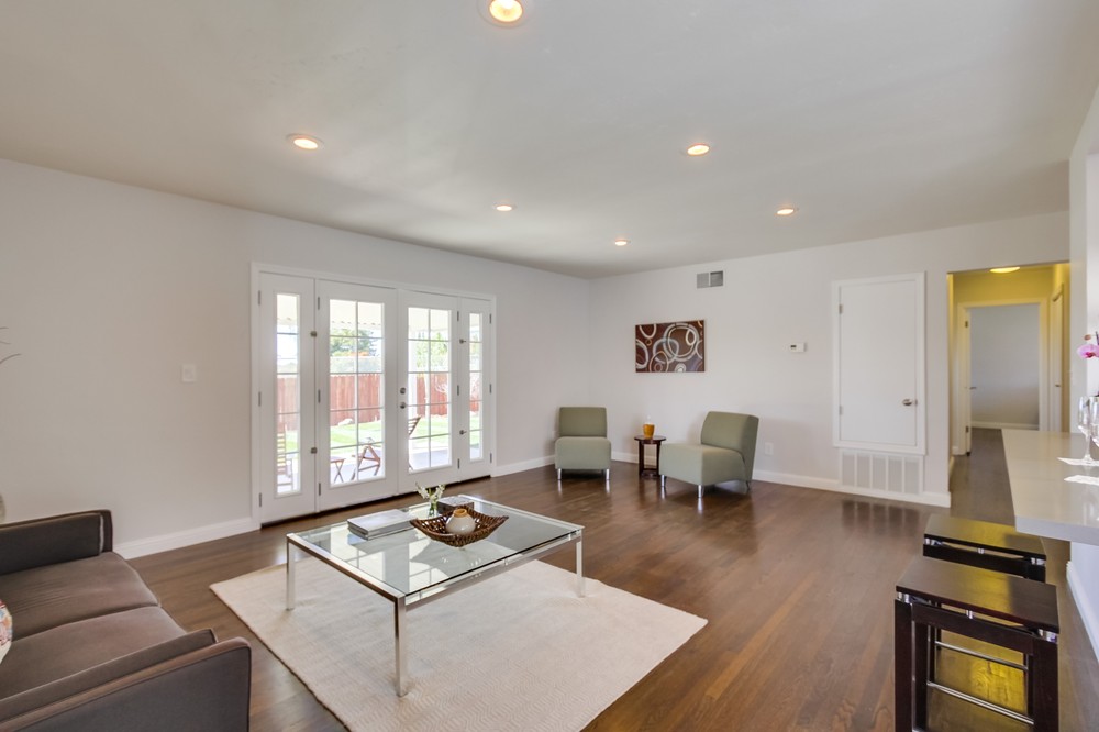 Virtual tour photo 9 of 30 for 5060 Cole Street
