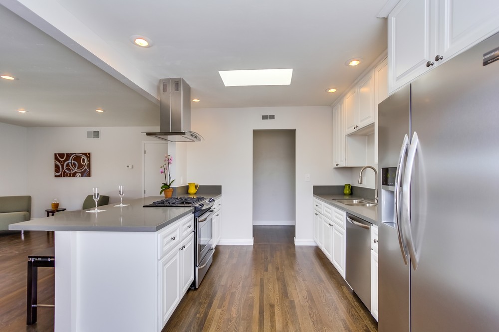 Virtual tour photo 12 of 30 for 5060 Cole Street