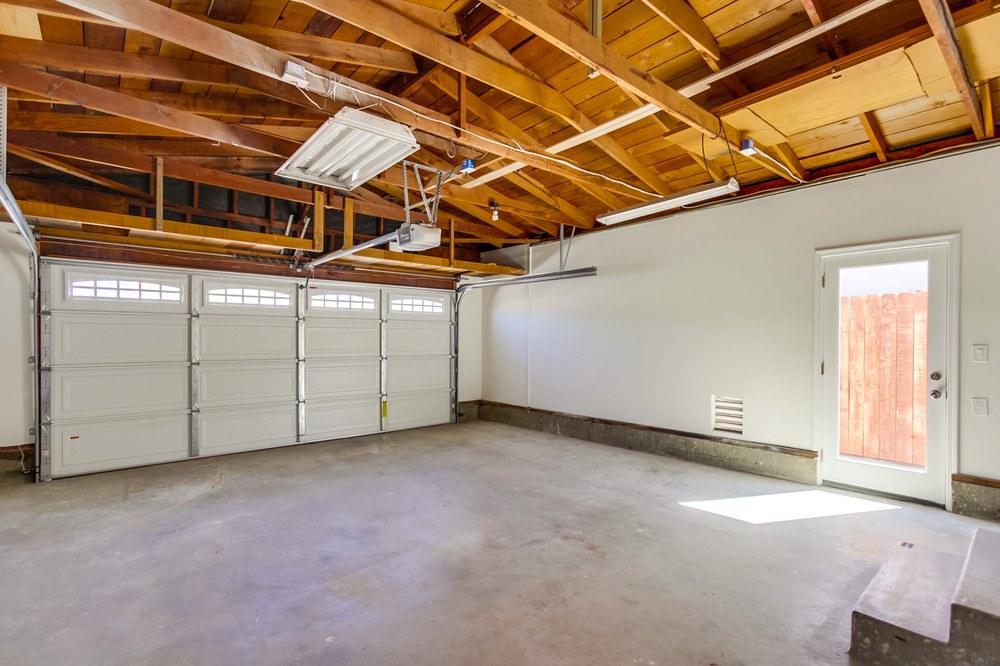Virtual tour photo 25 of 30 for 5060 Cole Street