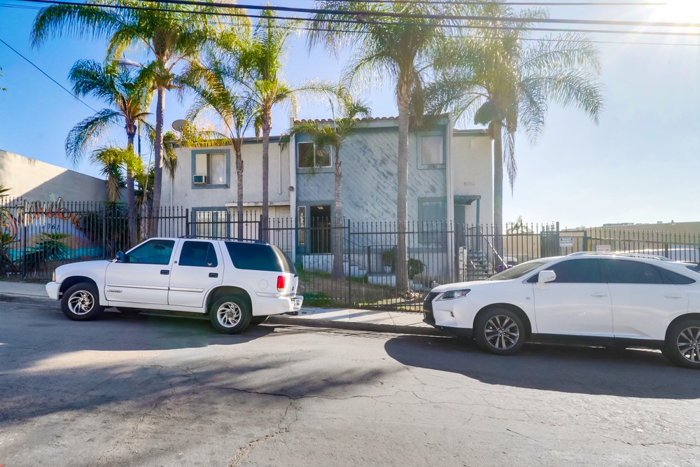 Virtual tour photo 3 of 21 for 5061 Marilou Rd APT 3
