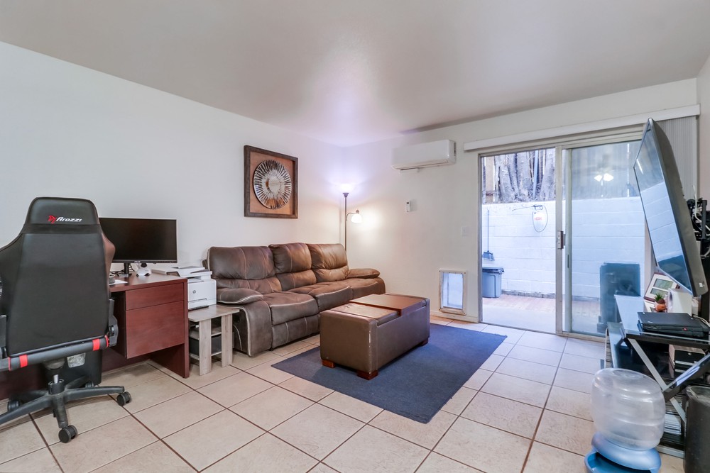 Virtual tour photo 7 of 21 for 5061 Marilou Rd APT 3