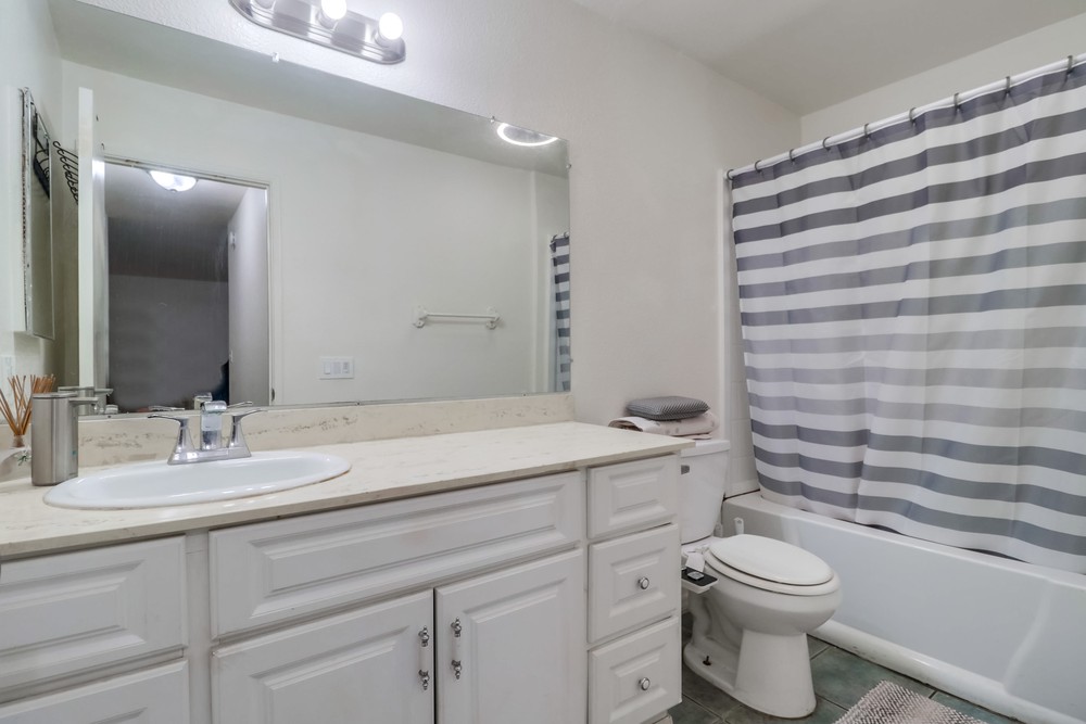 Virtual tour photo 15 of 21 for 5061 Marilou Rd APT 3