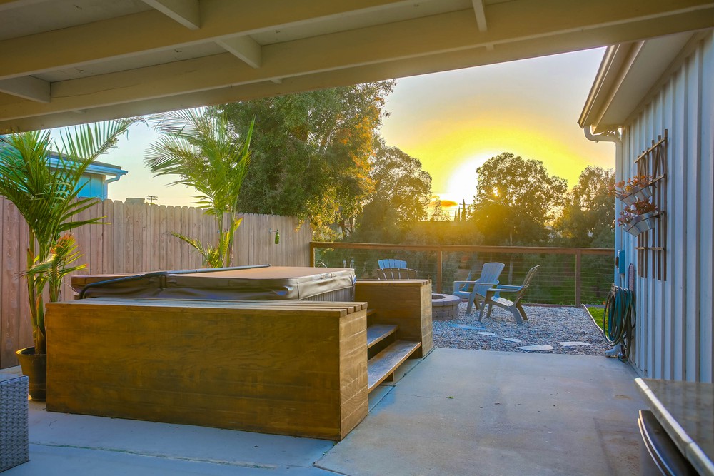 Virtual tour photo 8 of 75 for 5064 Capehart St