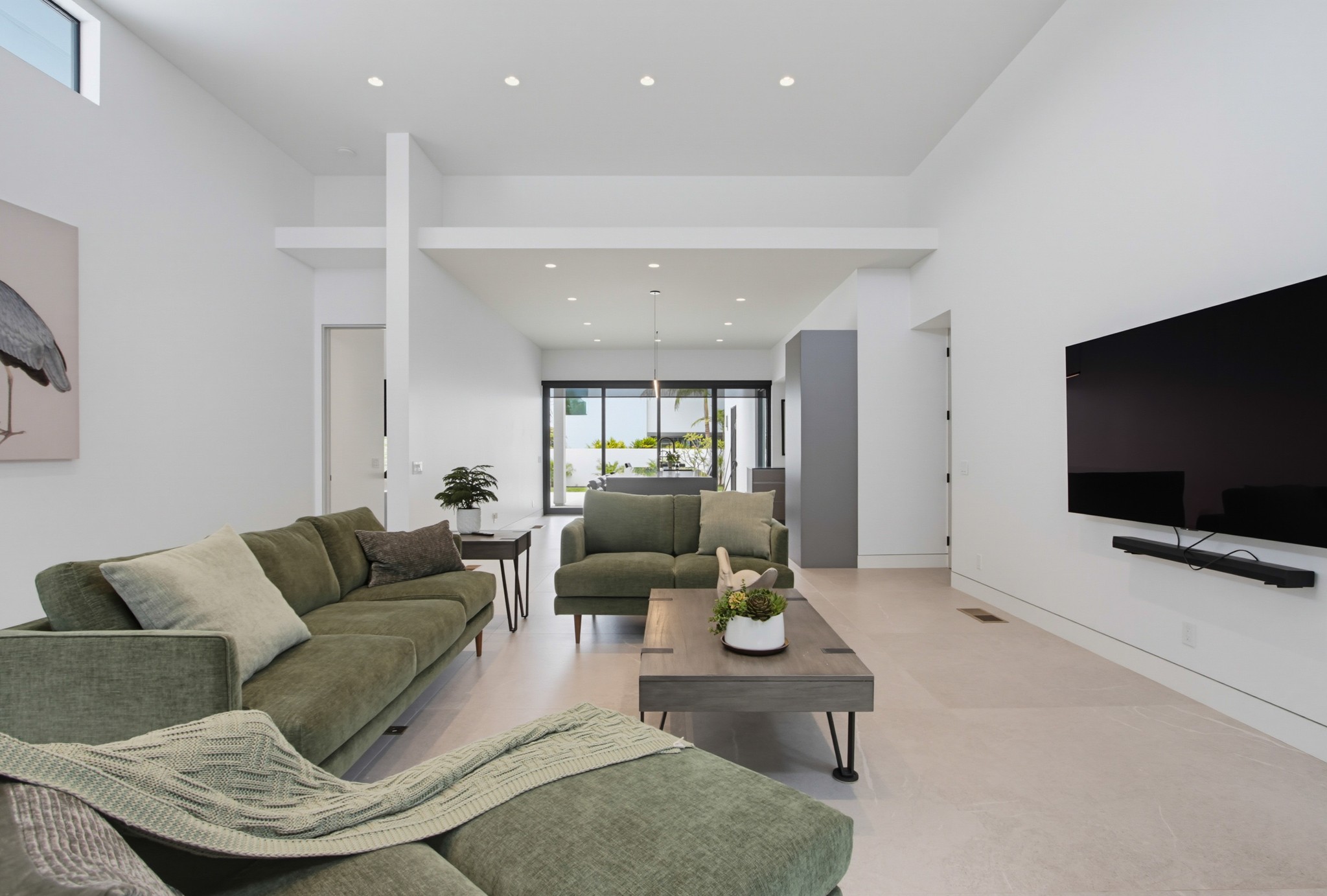 Virtual tour photo 7 of 41 for 5065 Los Robles Dr