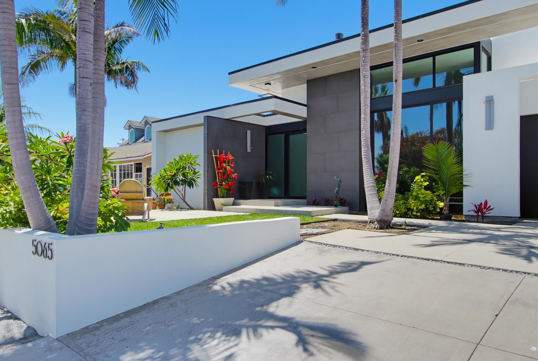 Virtual tour photo 9 of 28 for 5065 Los Robles Dr