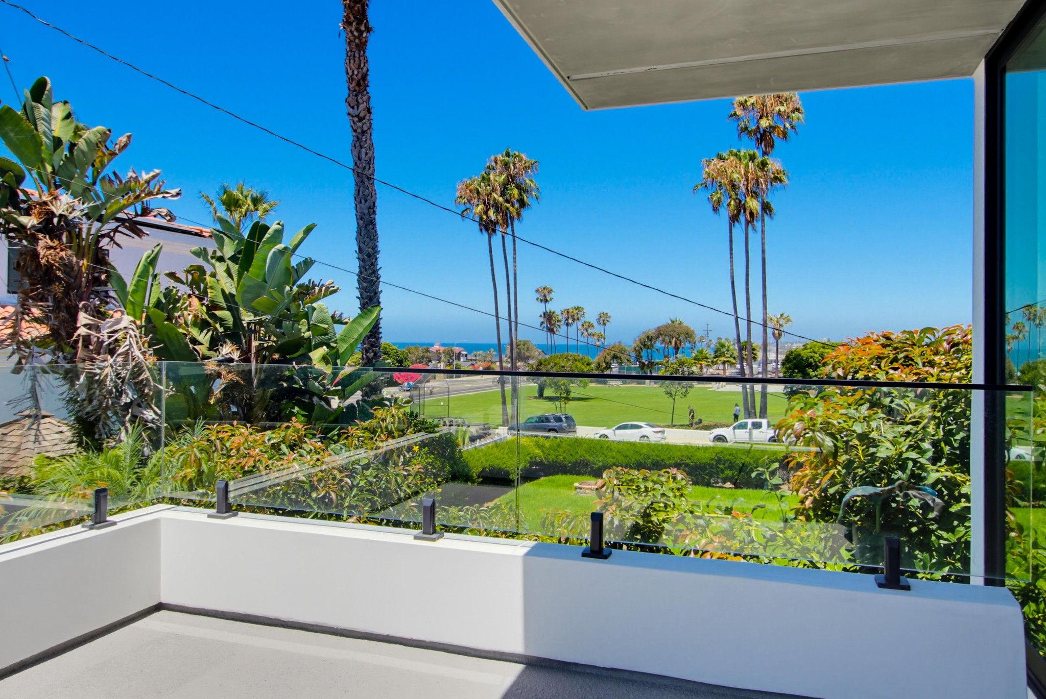 Virtual tour photo 19 of 28 for 5065 Los Robles Dr