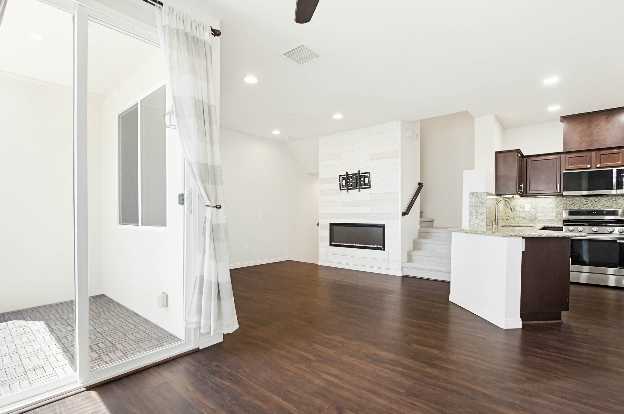 Virtual tour photo 12 of 44 for 5069 Cascade Way UNIT 101