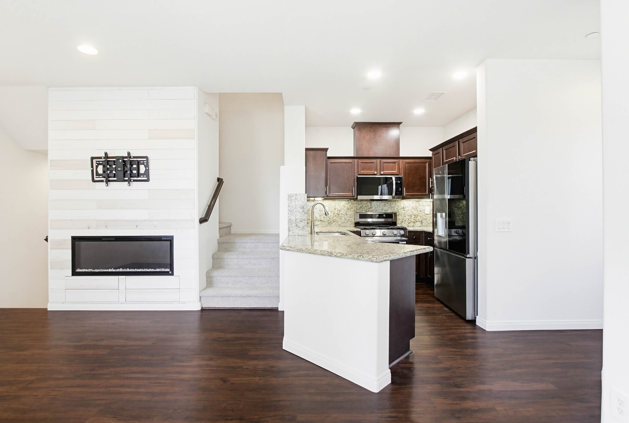 Virtual tour photo 16 of 44 for 5069 Cascade Way UNIT 101