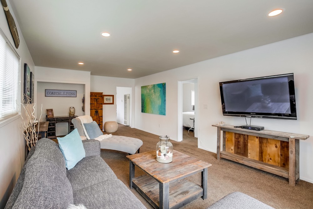 Virtual tour photo 8 of 52 for OB Surf Shack