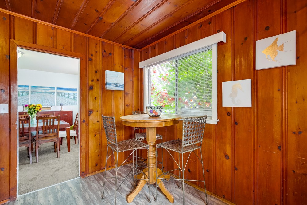 Virtual tour photo 16 of 52 for OB Surf Shack