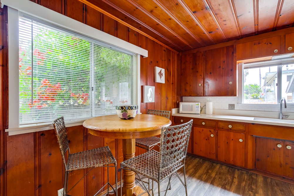 Virtual tour photo 17 of 52 for OB Surf Shack