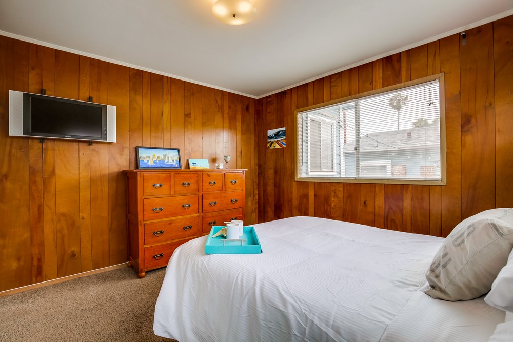 Virtual tour photo 26 of 52 for OB Surf Shack