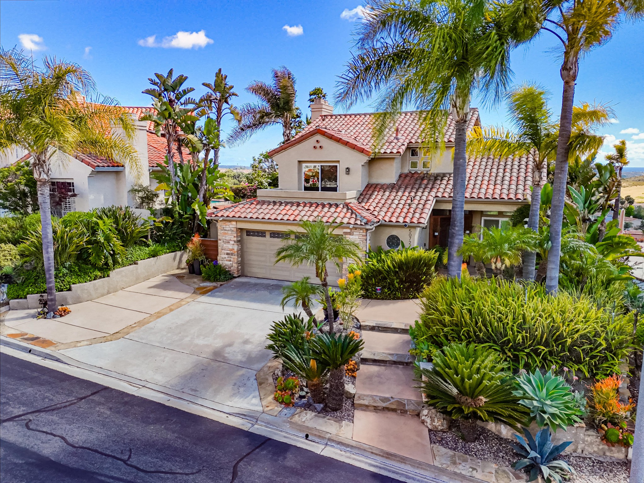 Virtual tour photo 1 of 31 for 5072 Viewridge Way