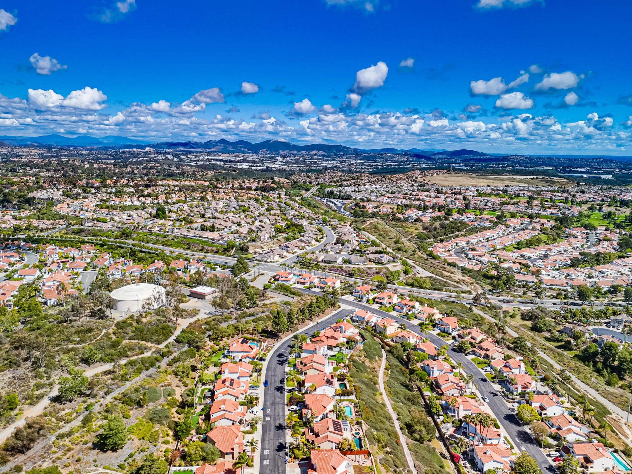 Virtual tour photo 18 of 31 for 5072 Viewridge Way