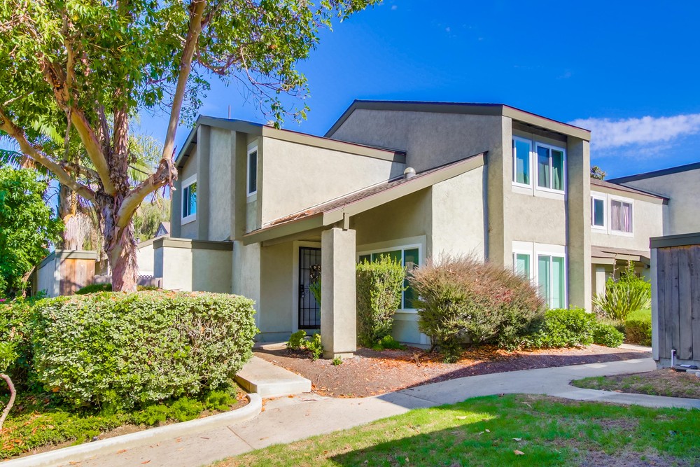 Virtual tour photo 1 of 32 for 5073 La Cuenta Dr