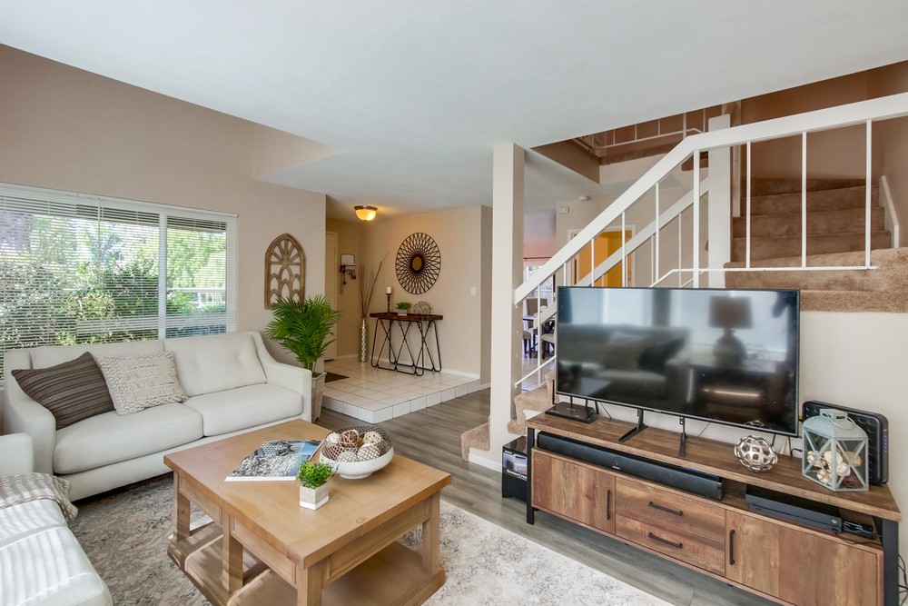 Virtual tour photo 6 of 32 for 5073 La Cuenta Dr