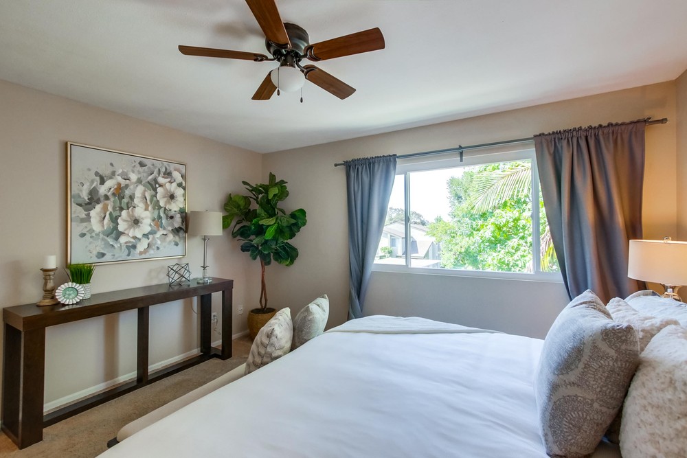 Virtual tour photo 16 of 32 for 5073 La Cuenta Dr