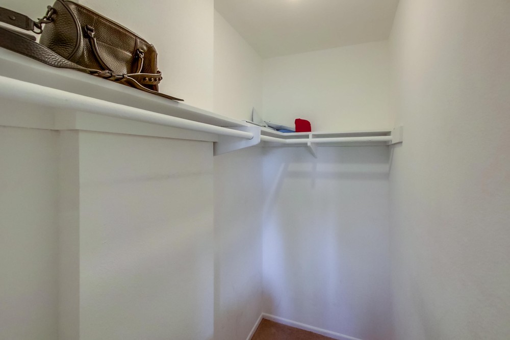 Virtual tour photo 20 of 32 for 5073 La Cuenta Dr