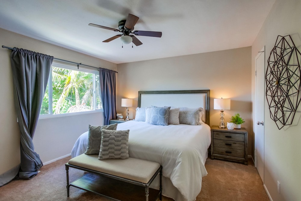 Virtual tour photo 23 of 32 for 5073 La Cuenta Dr