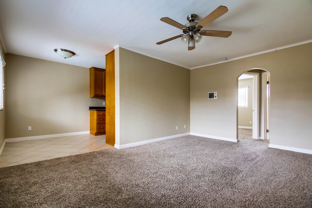 Virtual tour photo 11 of 41 for 5075 Narragansett Ave