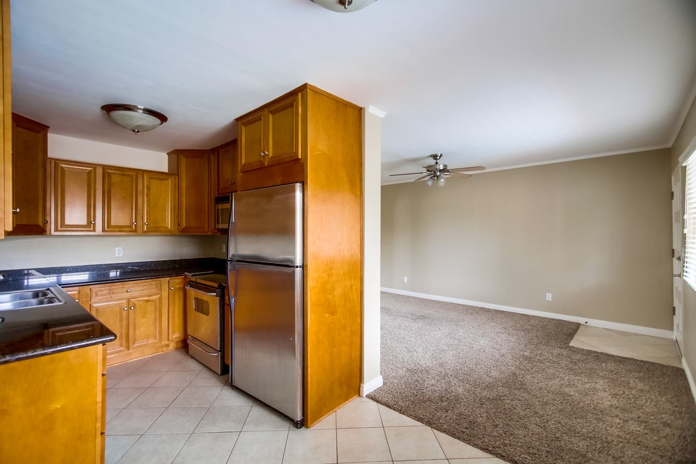 Virtual tour photo 17 of 41 for 5075 Narragansett Ave