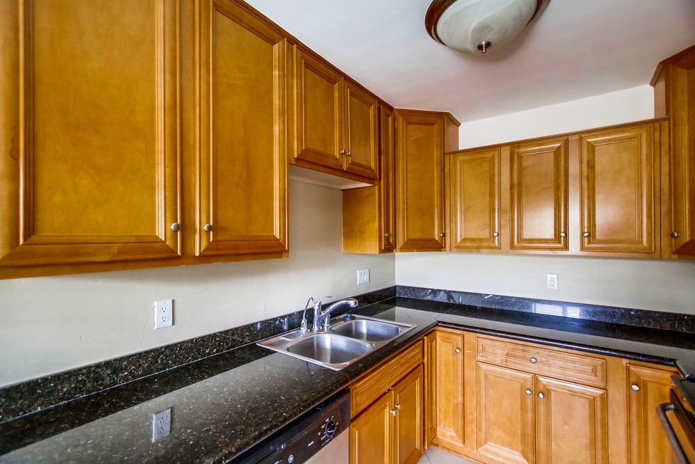 Virtual tour photo 20 of 41 for 5075 Narragansett Ave