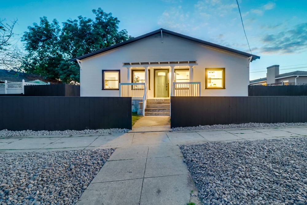 Virtual tour photo 1 of 74 for 5076 E Mountain View Dr