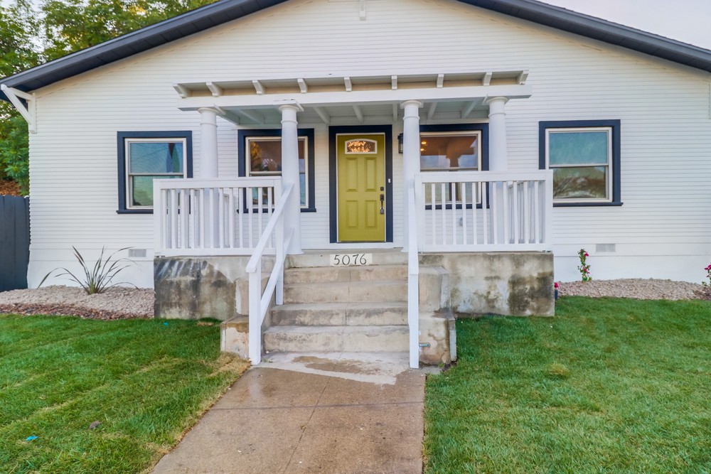 Virtual tour photo 57 of 74 for 5076 E Mountain View Dr