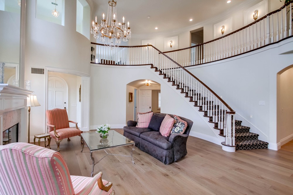 Virtual tour photo 3 of 53 for 5076 Seagrove Cove
