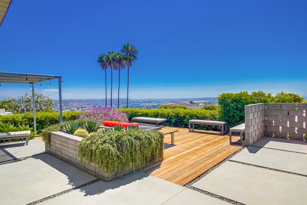 Virtual tour photo 9 of 94 for 5079 Pacifica Dr
