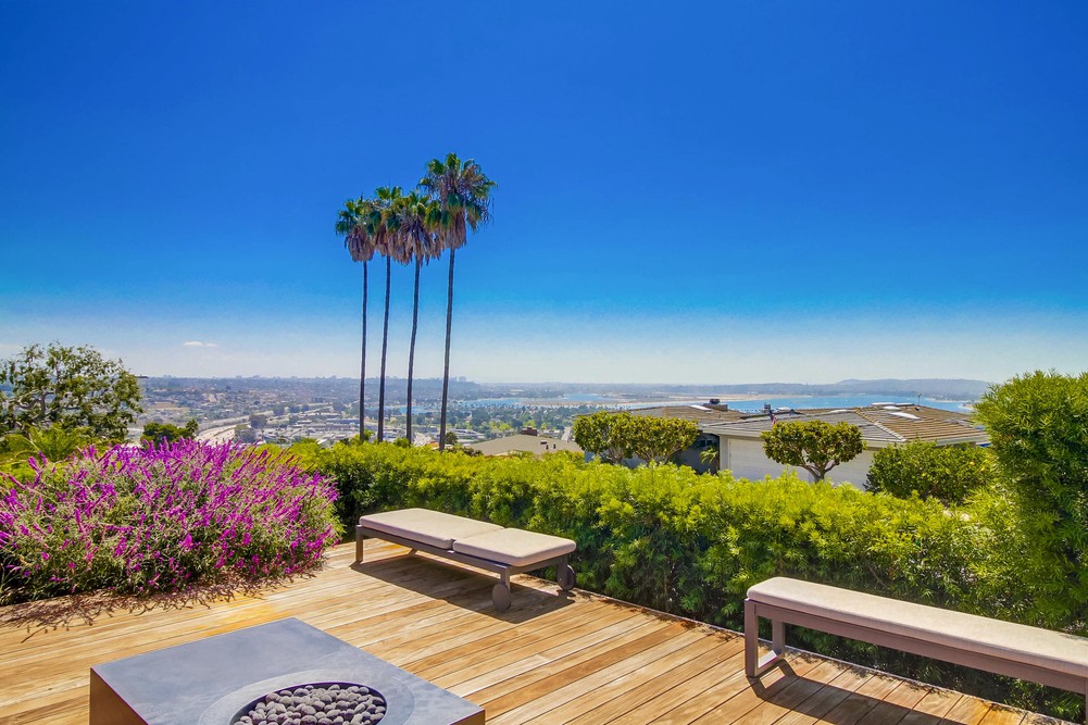 Virtual tour photo 13 of 94 for 5079 Pacifica Dr