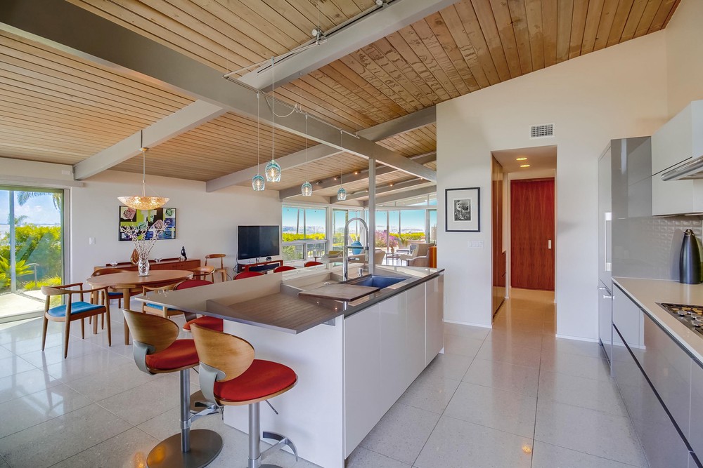 Virtual tour photo 33 of 94 for 5079 Pacifica Dr
