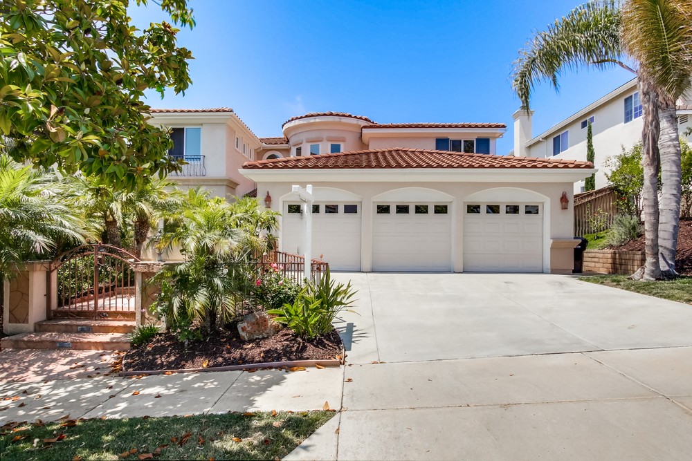 Virtual tour photo 3 of 64 for 5082 Greenwillow Ln