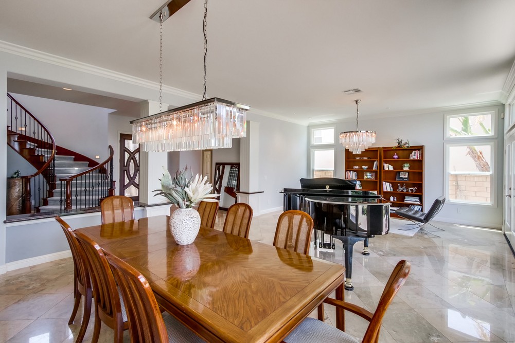 Virtual tour photo 10 of 64 for 5082 Greenwillow Ln