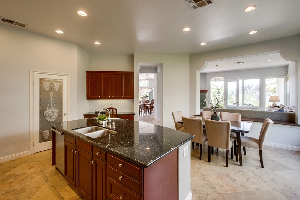 Virtual tour photo 19 of 64 for 5082 Greenwillow Ln