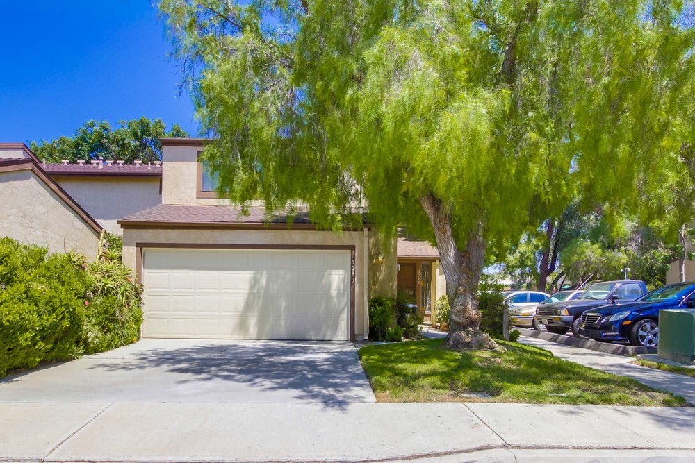 Virtual tour photo 3 of 42 for 5083 Lambert Ln