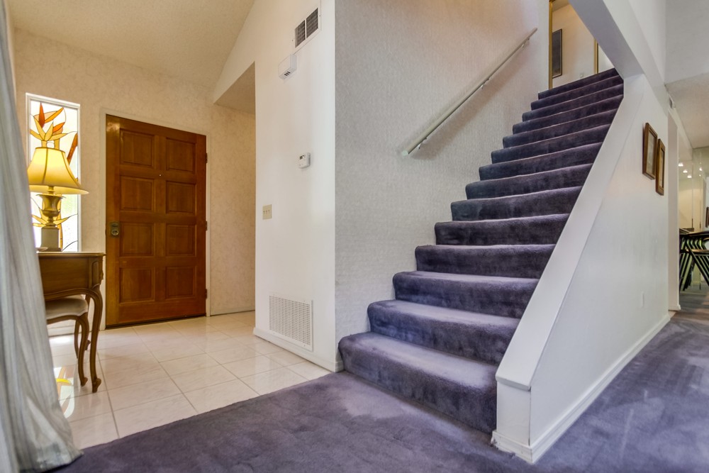 Virtual tour photo 5 of 42 for 5083 Lambert Ln