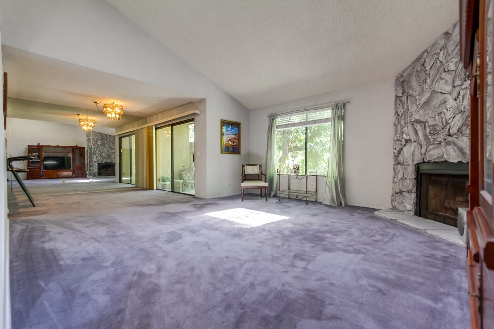 Virtual tour photo 6 of 42 for 5083 Lambert Ln
